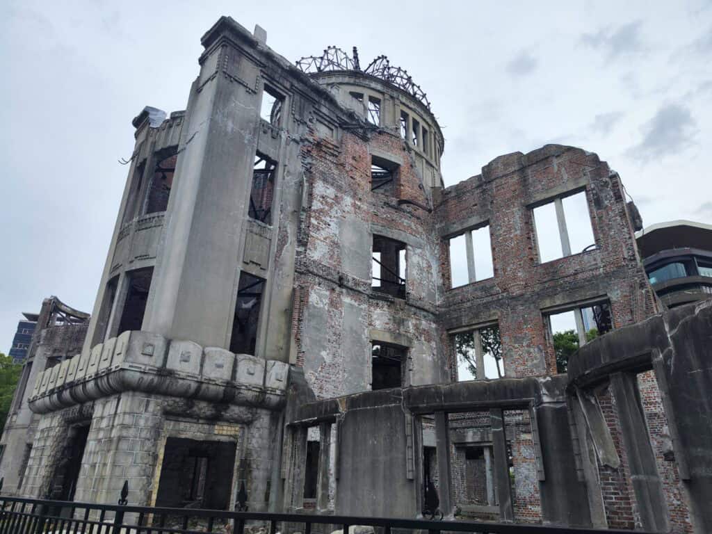 Druhá svetová vojna alebo ako dnes vyzerá Hirošima a Nagasaki|||||