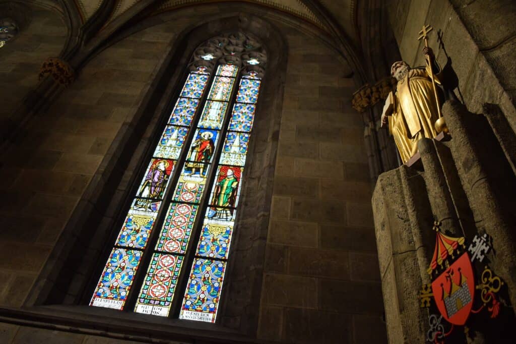 Hronský Beňadik - najvýznamnejší stredoveký kláštor na Slovensku||||||||