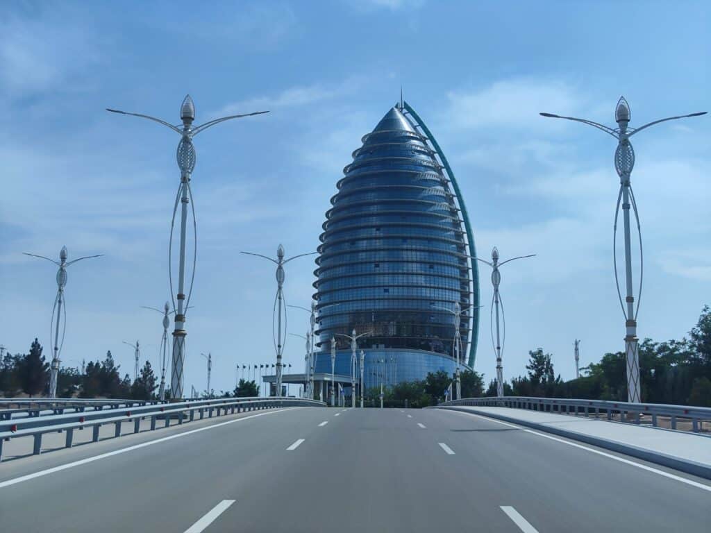 Turkménsko alebo ako ma odpočúvali|||