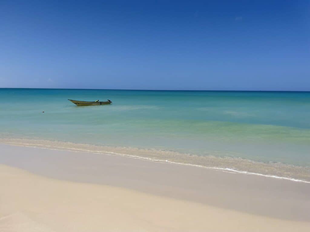 SOMÁLSKO ALEBO EXPEDÍCIA K NAJVÝCHODNEJŠIEMU BODU|||||||